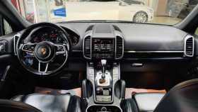Porsche Cayenne 2016 г.в.