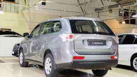 Mitsubishi Outlander 2013 г.в.