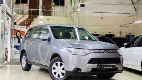 Mitsubishi Outlander 2013 г.в.