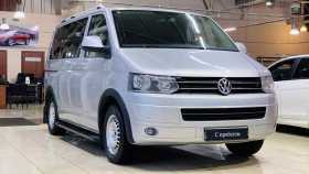 Volkswagen Multivan 2010 г.в.