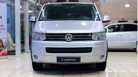 Volkswagen Multivan 2010 г.в.