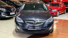 Opel Astra 2012 г.в.