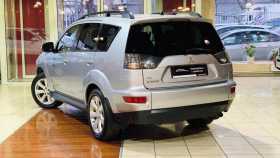 Mitsubishi Outlander 2011 г.в.