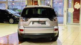 Mitsubishi Outlander 2011 г.в.