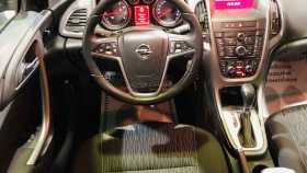 Opel Astra 2012 г.в.