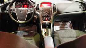Opel Astra 2012 г.в.
