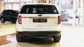Ford Explorer 2013 г.в.
