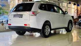 Mitsubishi Outlander 2013 г.в.