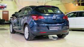 Opel Astra 2010 г.в.