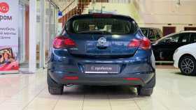 Opel Astra 2010 г.в.