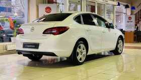 Opel Astra 2013 г.в.