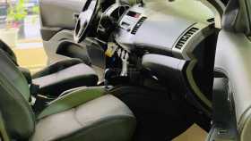 Mitsubishi Outlander 2011 г.в.