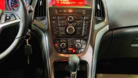 Opel Astra 2012 г.в.