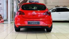 Opel Astra 2012 г.в.