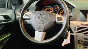 Opel Astra 2010 г.в.