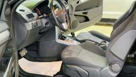 Opel Astra 2010 г.в.