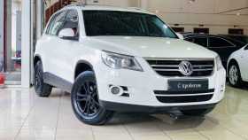 Volkswagen Tiguan 2010 г.в.