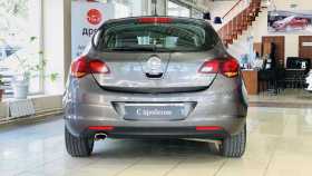 Opel Astra 2012 г.в.