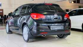 Opel Astra 2011 г.в.