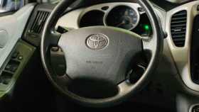 Toyota Highlander 2005 г.в.