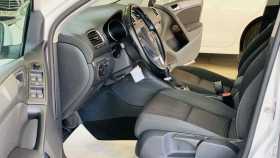 Volkswagen Golf 2012 г.в.