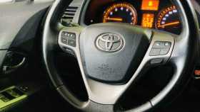 Toyota Avensis 2010 г.в.