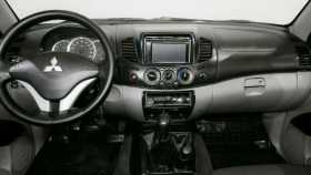 Mitsubishi L200 2010 г.в.