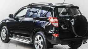 Toyota RAV4 2011 г.в.