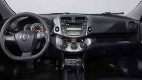 Toyota RAV4 2011 г.в.