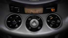 Toyota RAV4 2006 г.в.