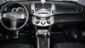 Toyota RAV4 2006 г.в.