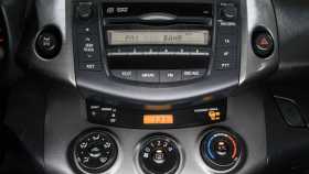 Toyota RAV4 2010 г.в.