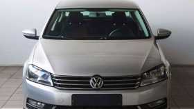 Volkswagen Passat 2013 г.в.
