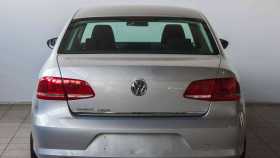 Volkswagen Passat 2013 г.в.