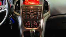 Opel Astra 2012 г.в.