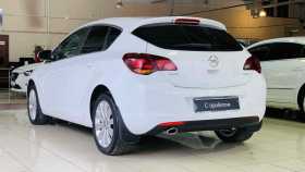 Opel Astra 2012 г.в.