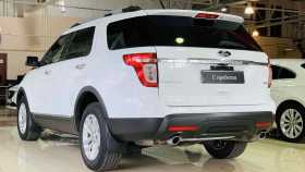 Ford Explorer 2014 г.в.