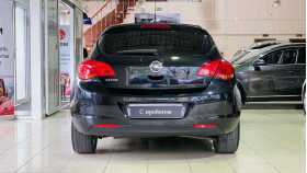 Opel Astra 2011 г.в.