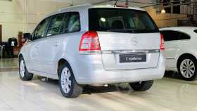 Opel Zafira 2012 г.в.
