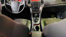 Opel Astra 2012 г.в.