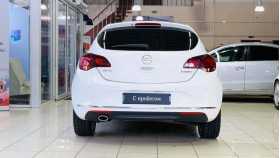 Opel Astra 2012 г.в.