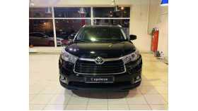 Toyota Highlander 2013 г.в.