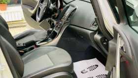 Opel Astra 2012 г.в.