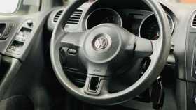 Volkswagen Golf 2010 г.в.