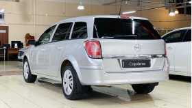 Opel Astra 2011 г.в.