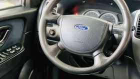 Ford Escape 2008 г.в.