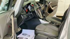 Opel Astra 2011 г.в.