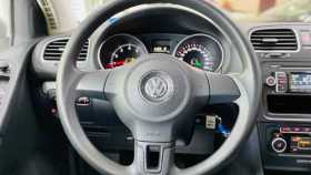 Volkswagen Golf 2012 г.в.