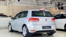 Volkswagen Golf 2012 г.в.