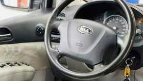 Kia Carnival 2006 г.в.